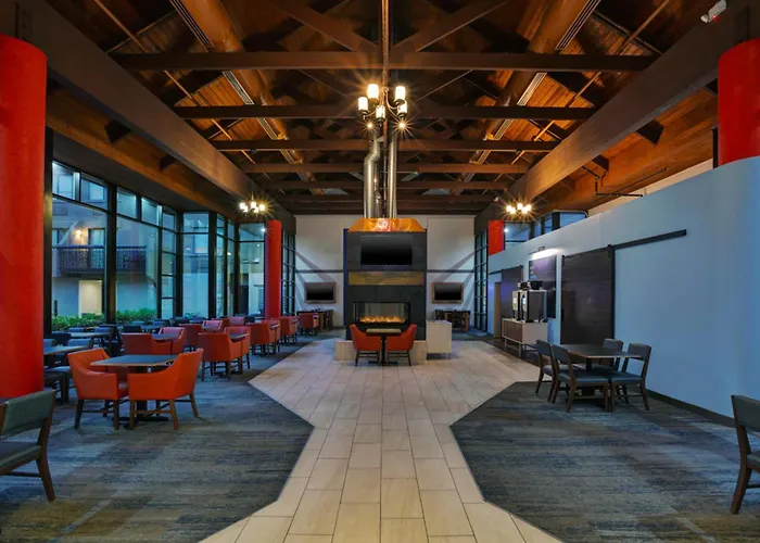 Holiday Inn Express Nashville Airport By Ihg